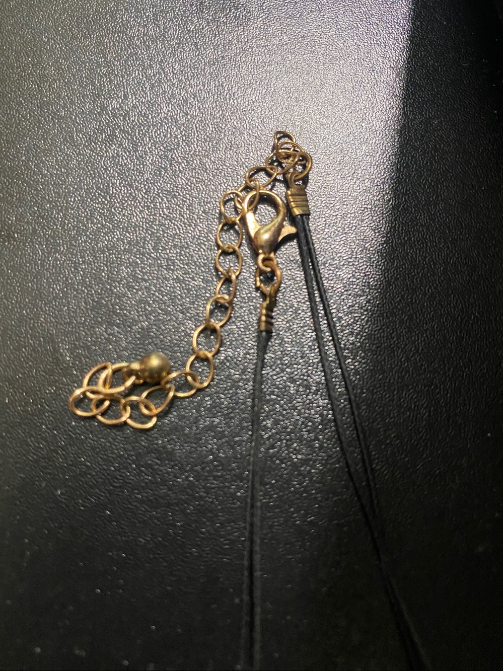 Shell necklace - Picture 3 of 3